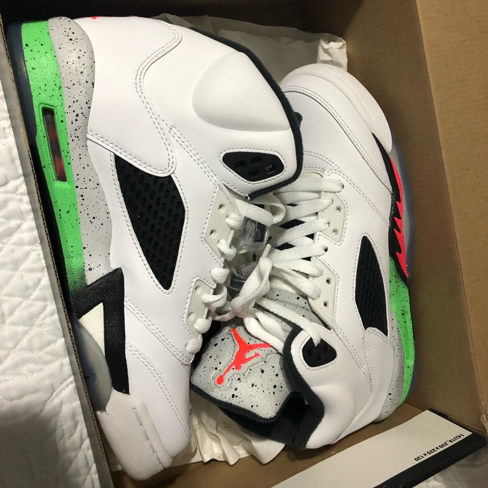 Jordan 5s Deadstock